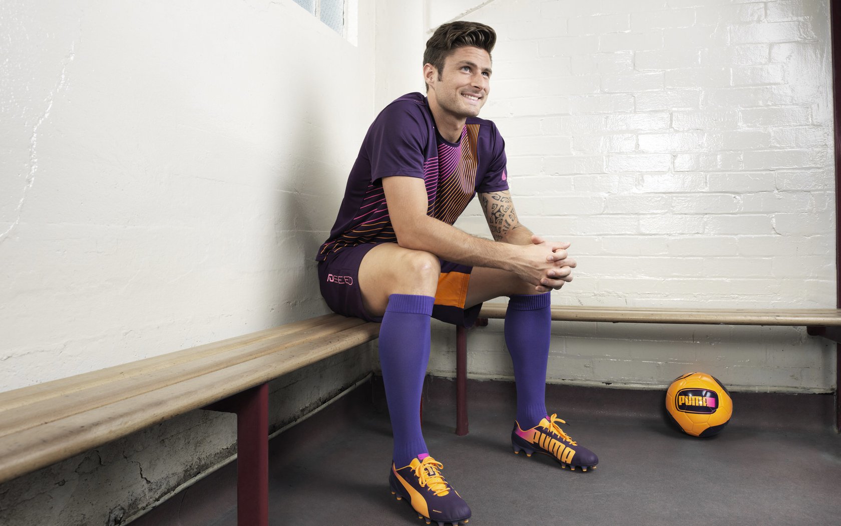 《英雄联盟“全球预选”爆发冲击,争夺冠军!》